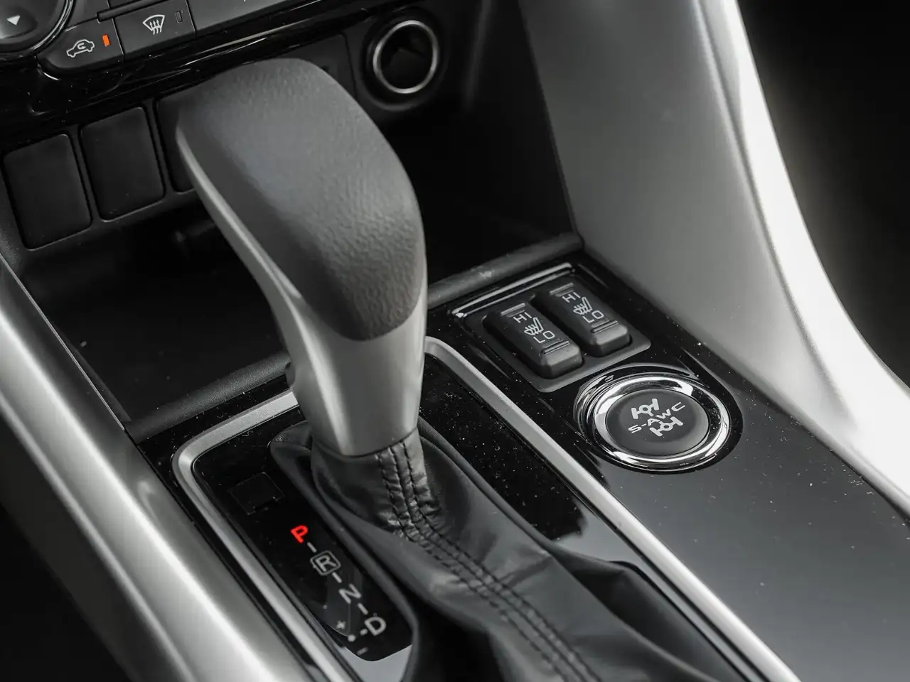 Mitsubishi Eclipse Cross photo Mitsubishi Eclipse Cross