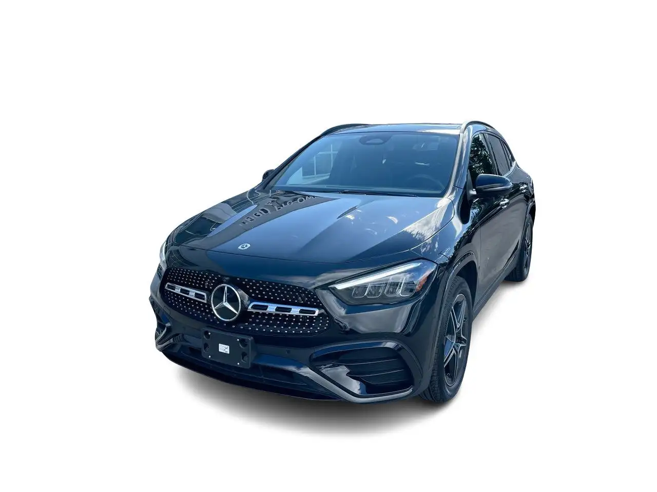 Mercedes-Benz GLA снимка Mercedes-Benz GLA
