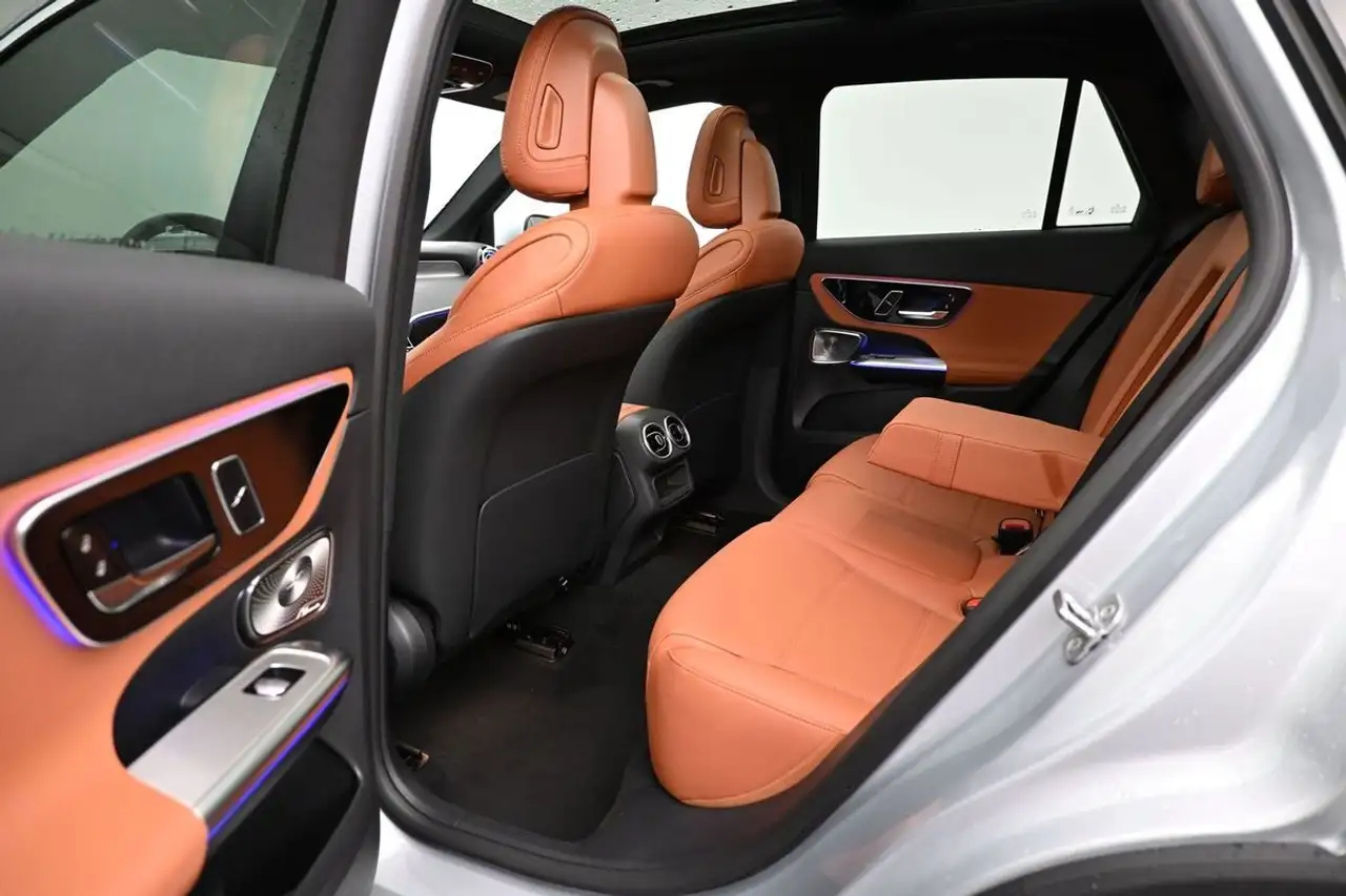 Mercedes-Benz GLC снимка Mercedes-Benz GLC