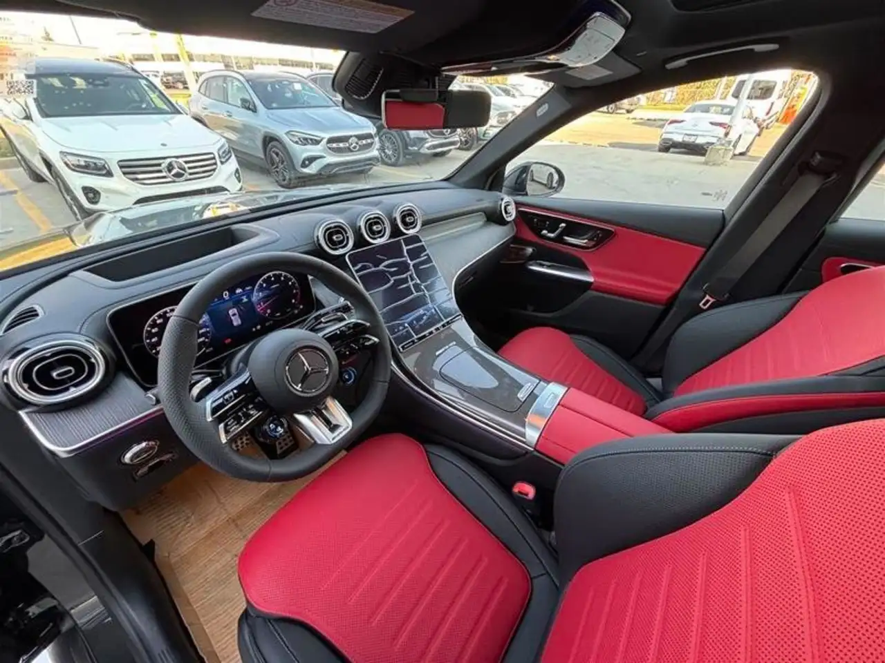 Mercedes-Benz GLC photo Mercedes-Benz GLC