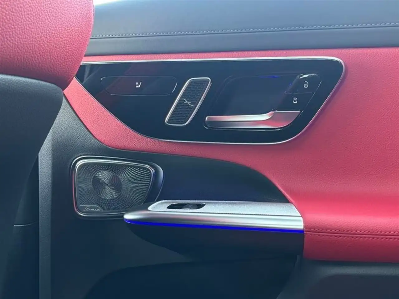 Mercedes-Benz GLC photo Mercedes-Benz GLC