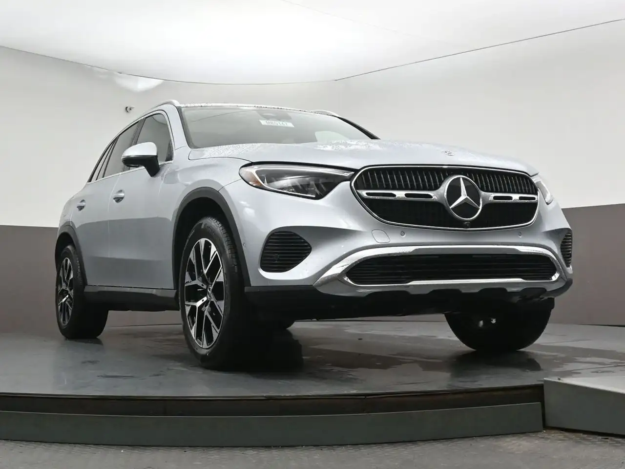 Mercedes-Benz GLC снимка Mercedes-Benz GLC
