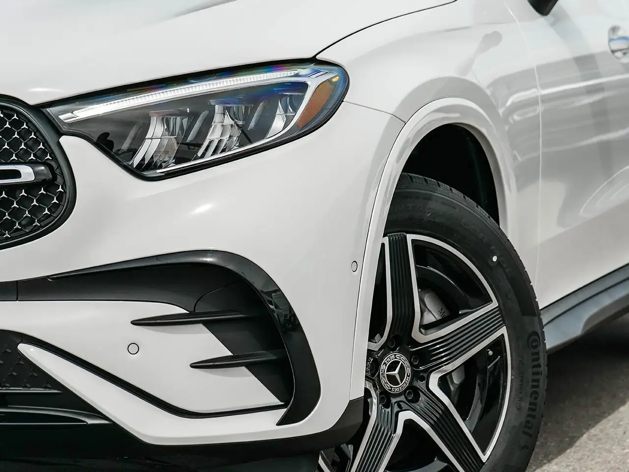 Mercedes-Benz GLC снимка Mercedes-Benz GLC