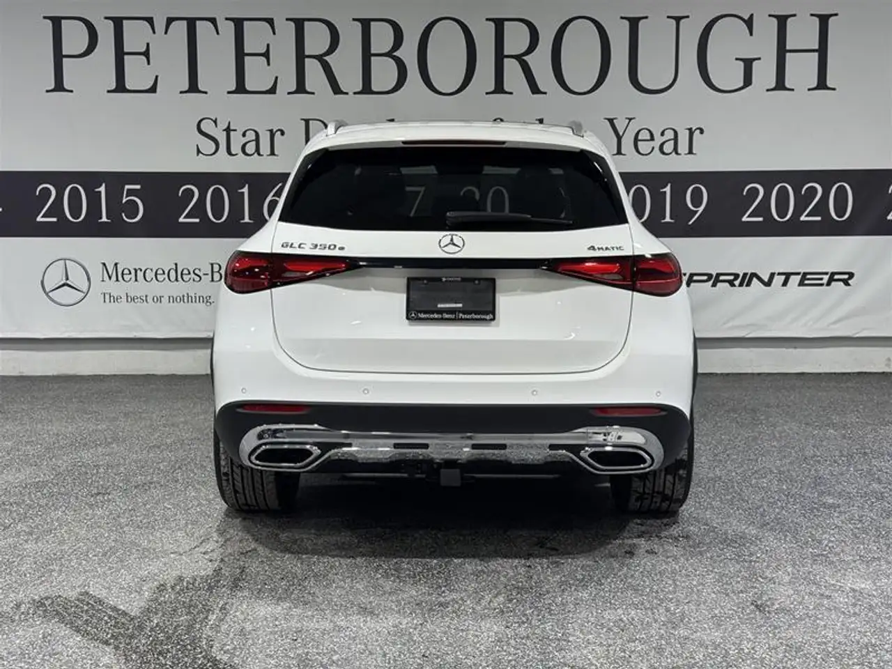 Mercedes-Benz GLC снимка Mercedes-Benz GLC