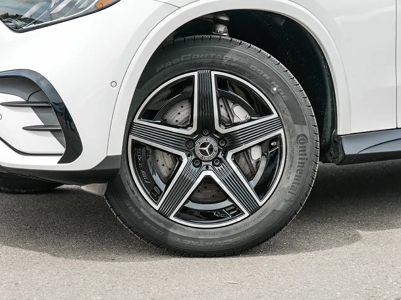 Mercedes-Benz GLC снимка Mercedes-Benz GLC