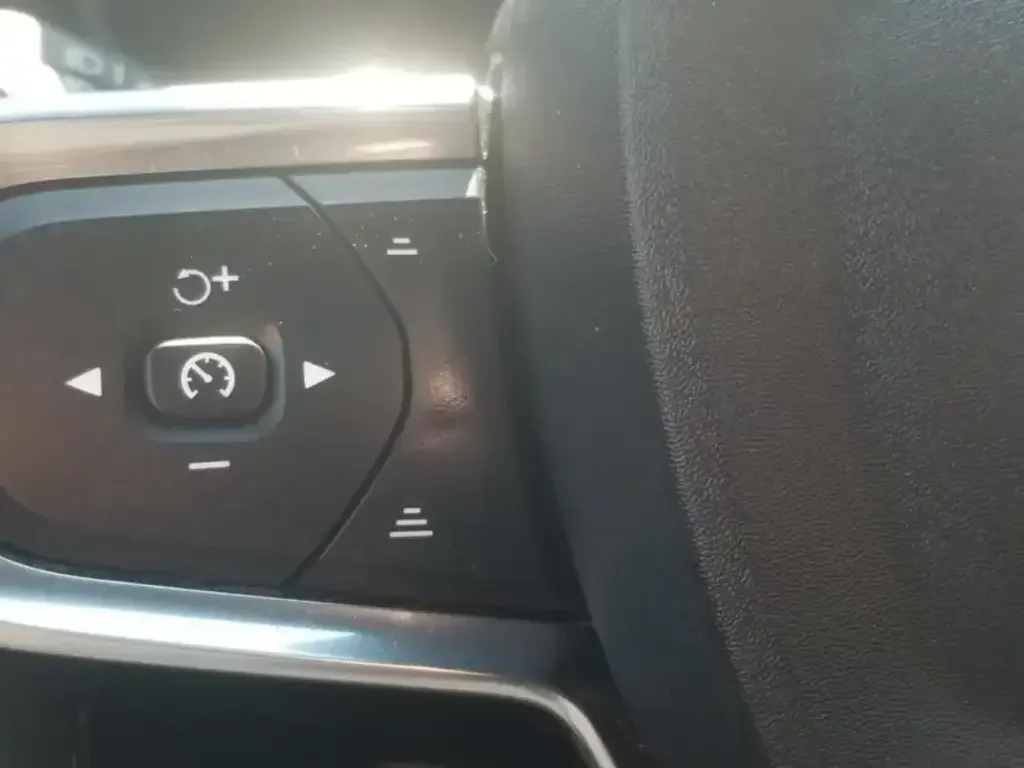 Volvo XC40 снимка Volvo XC40