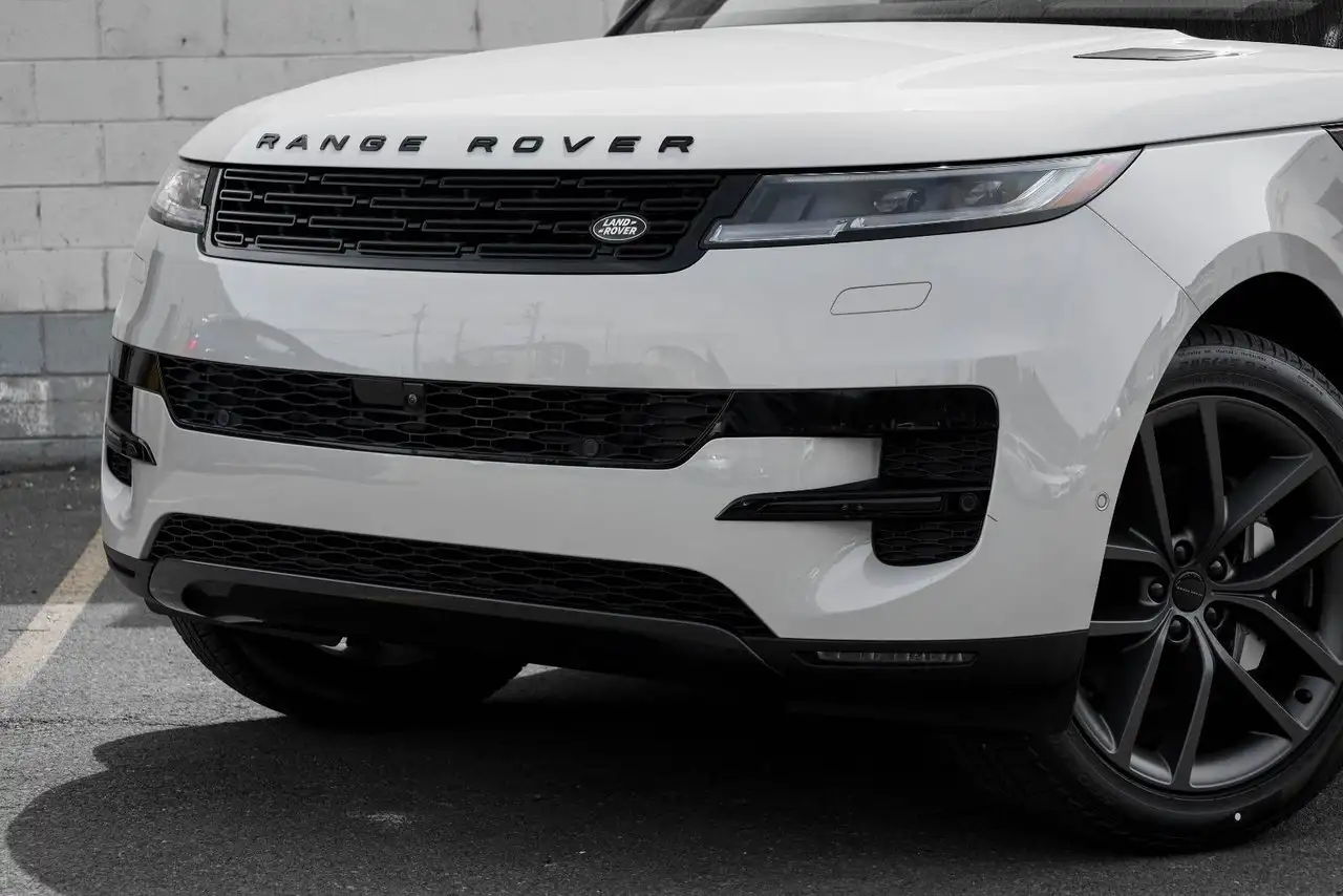 Land Rover Range Rover Sport снимка Land Rover Range Rover Sport