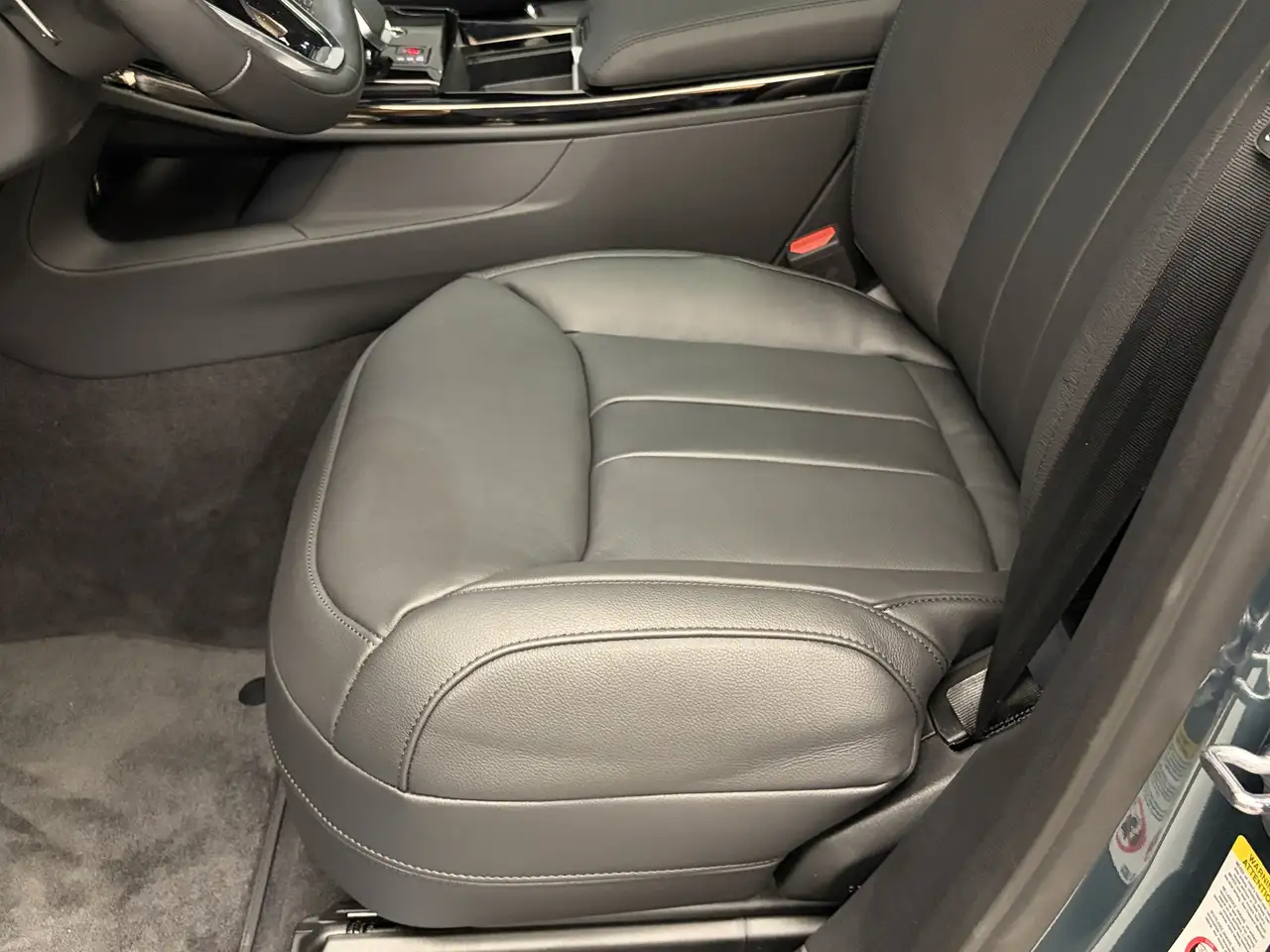 Land Rover Range Rover Sport снимка Land Rover Range Rover Sport