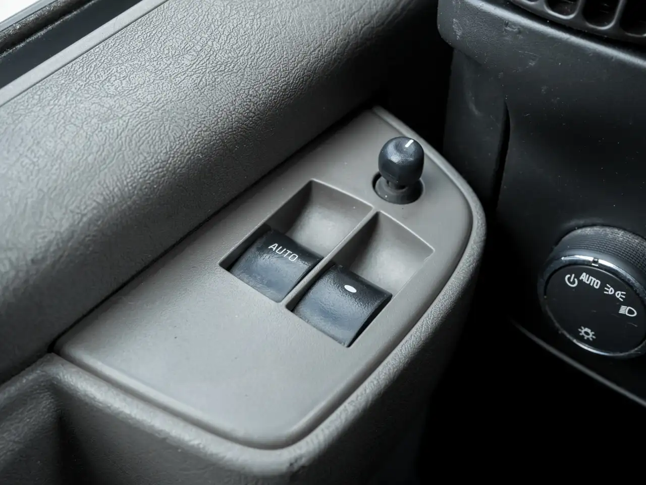 GMC Savana снимка GMC Savana