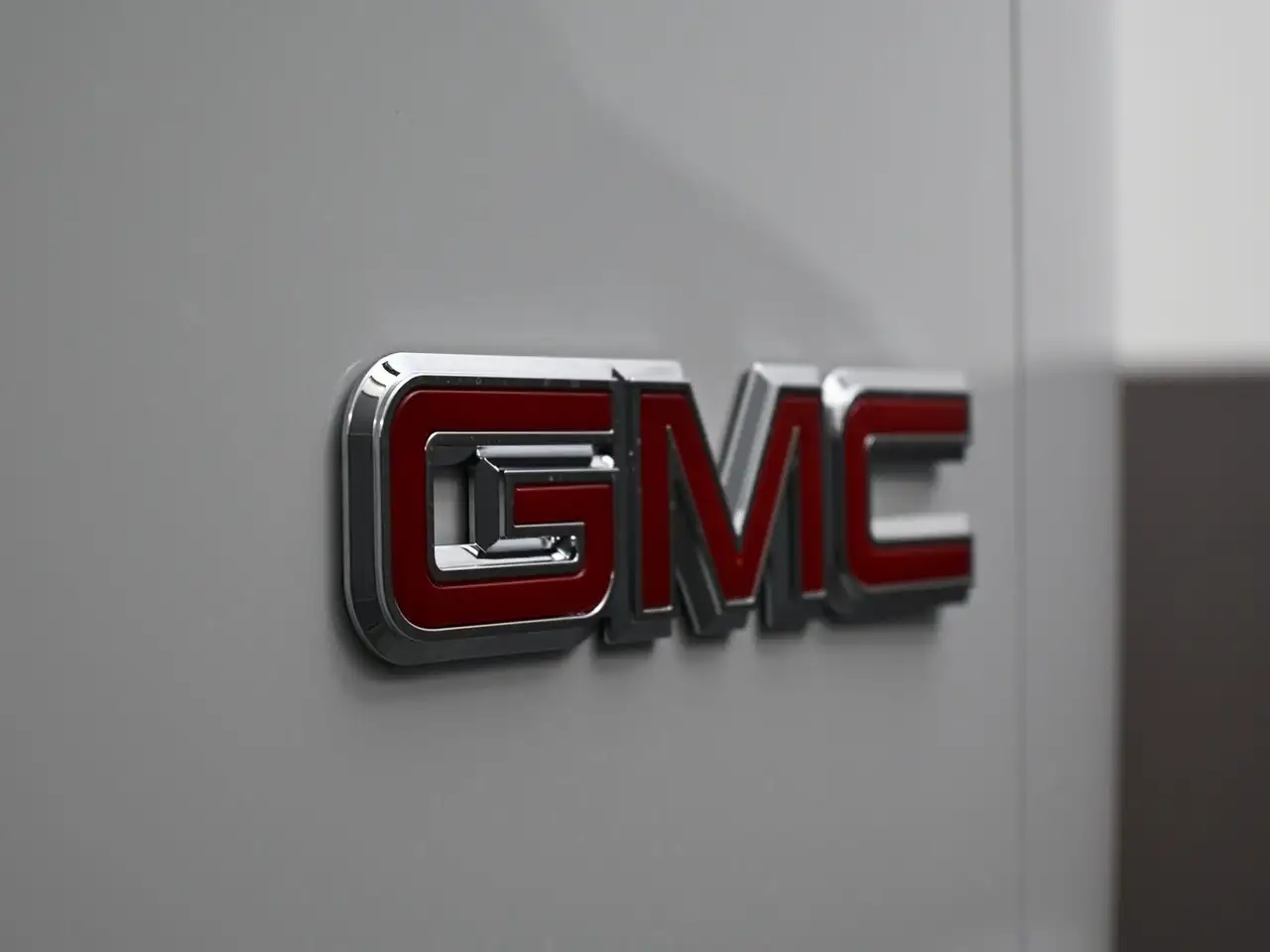 GMC Savana снимка GMC Savana