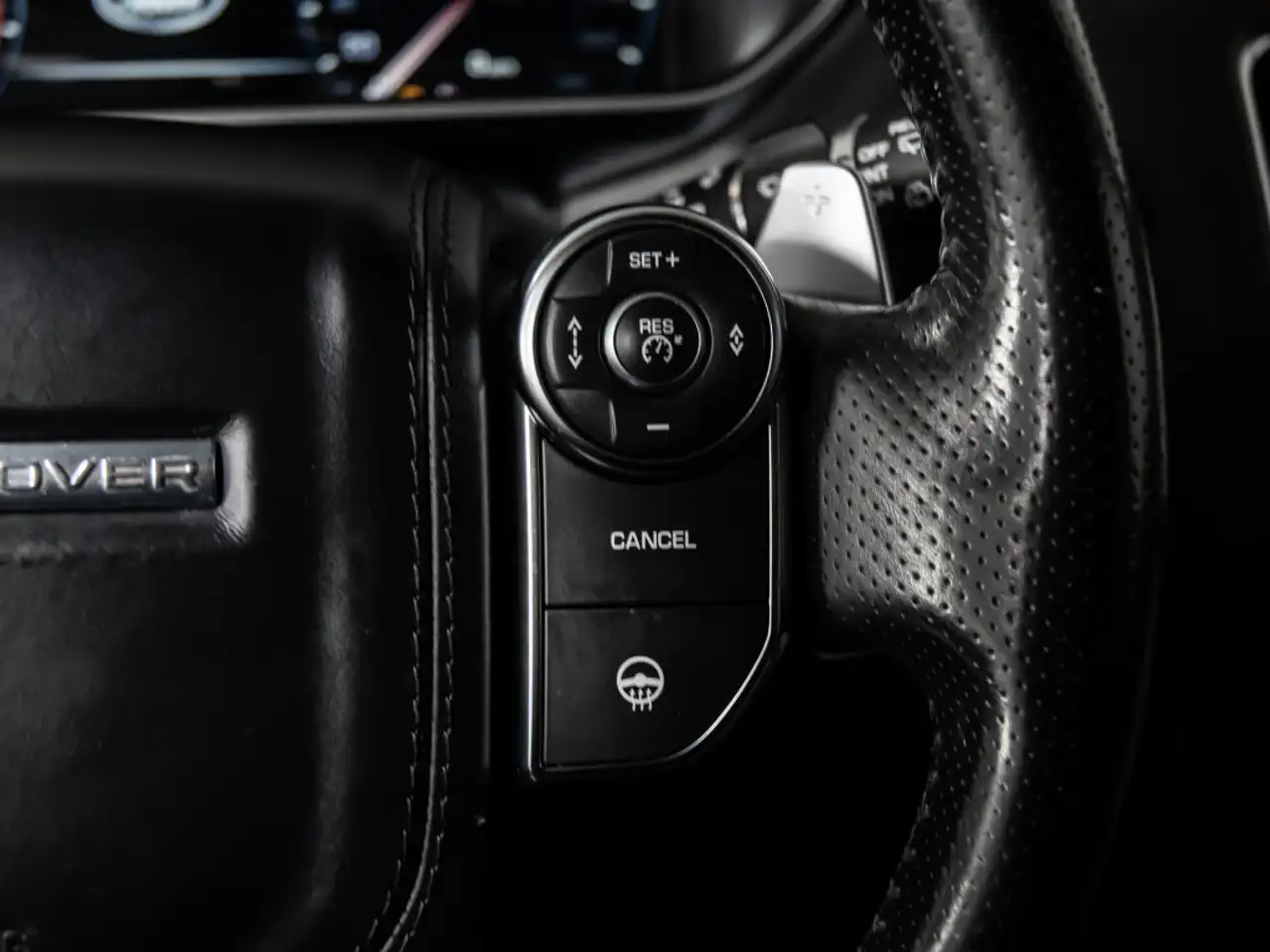Land Rover Range Rover Sport снимка Land Rover Range Rover Sport