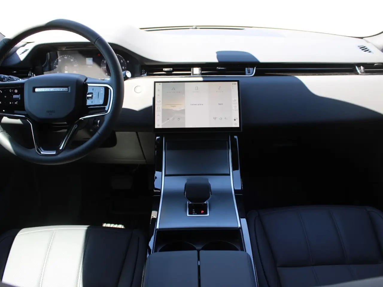 Land Rover Range Rover Evoque photo Land Rover Range Rover Evoque