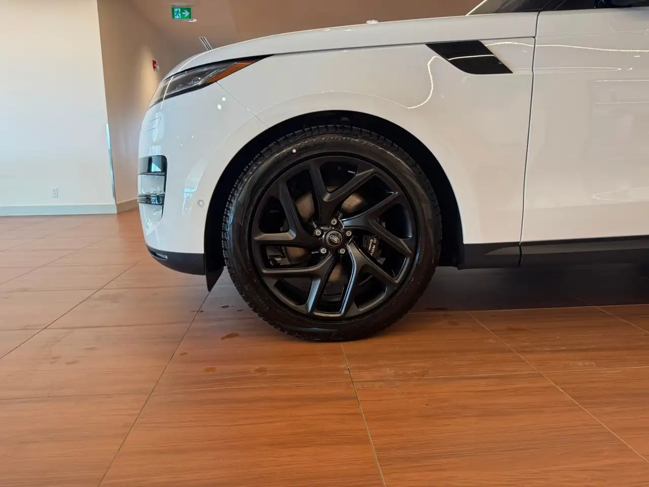 Land Rover Range Rover Sport снимка Land Rover Range Rover Sport