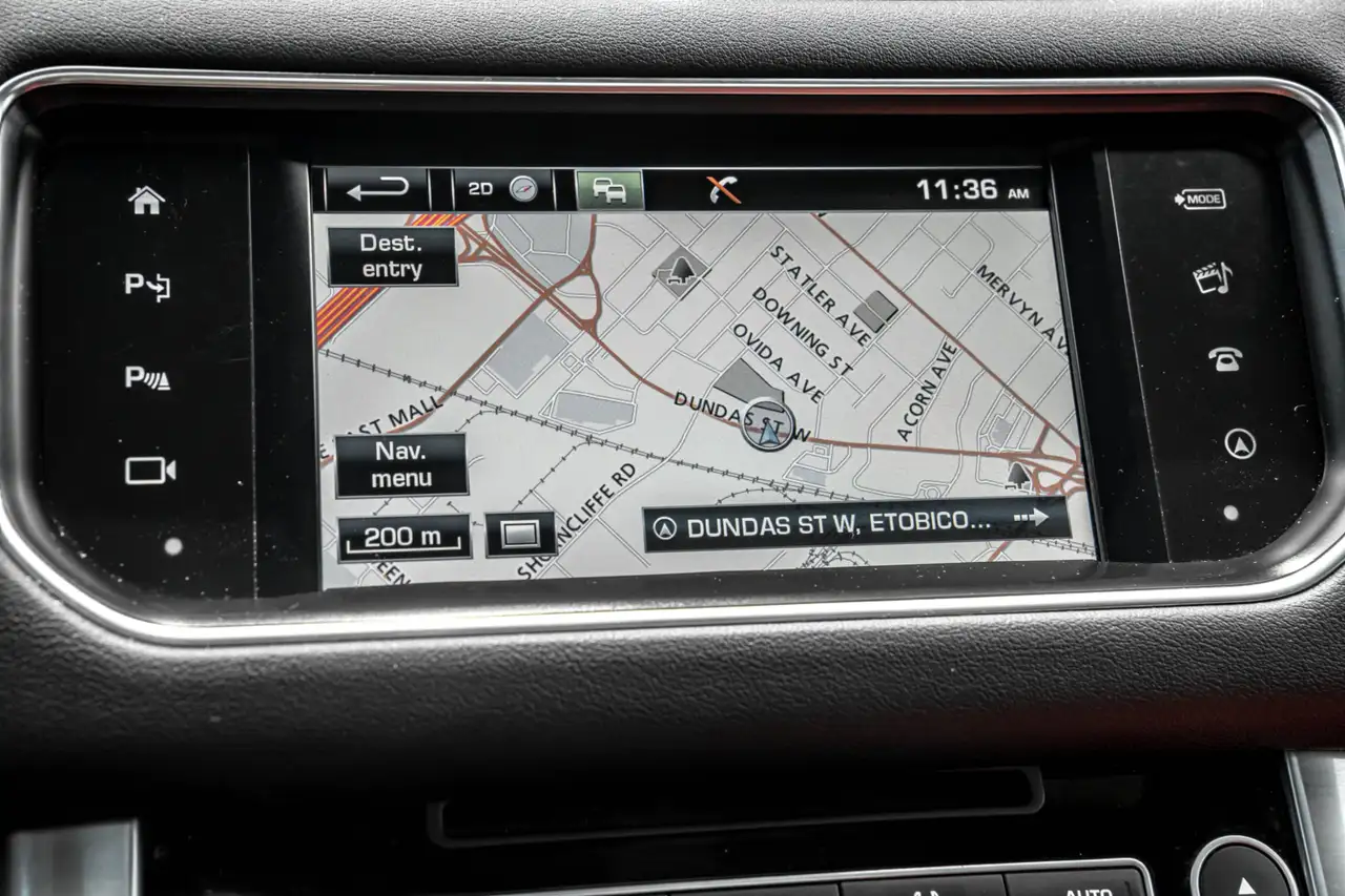 Land Rover Range Rover Sport снимка Land Rover Range Rover Sport