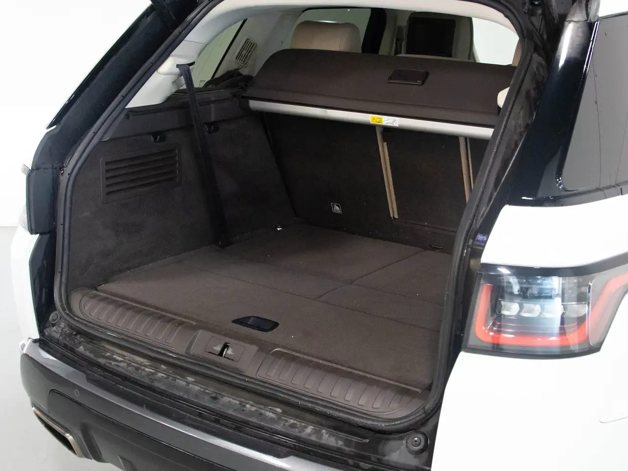 Land Rover Range Rover Sport снимка Land Rover Range Rover Sport