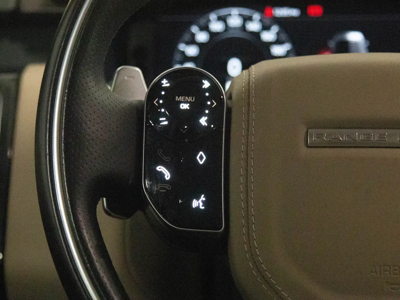 Land Rover Range Rover Sport снимка Land Rover Range Rover Sport