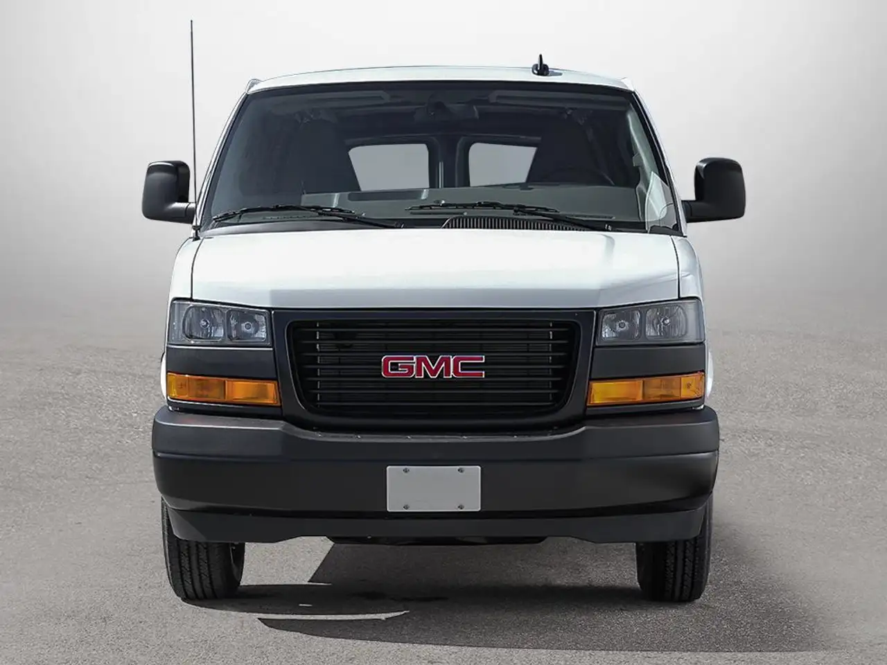 GMC Savana fotografie GMC Savana