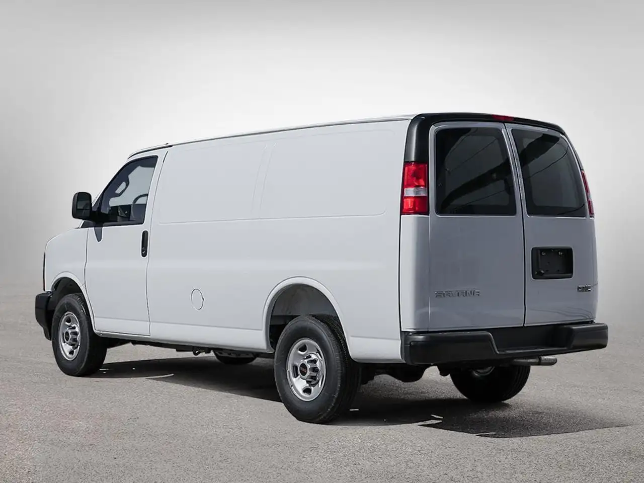 GMC Savana fotografie GMC Savana