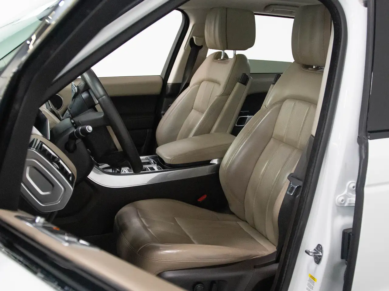 Land Rover Range Rover Sport снимка Land Rover Range Rover Sport