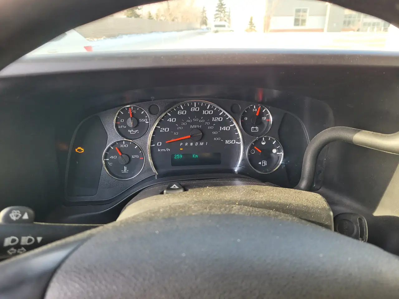 GMC Savana photo GMC Savana