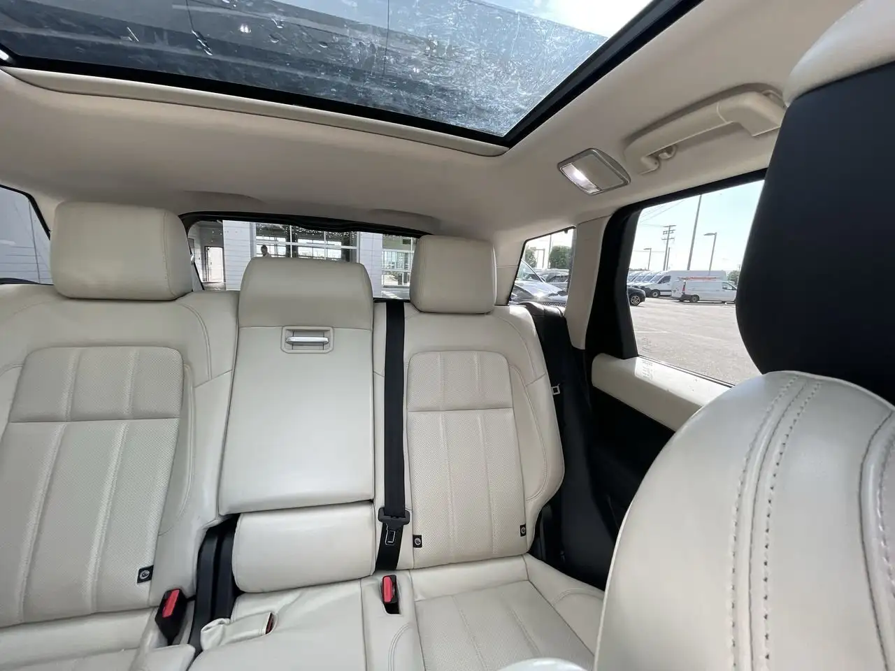 Land Rover Range Rover Sport снимка Land Rover Range Rover Sport