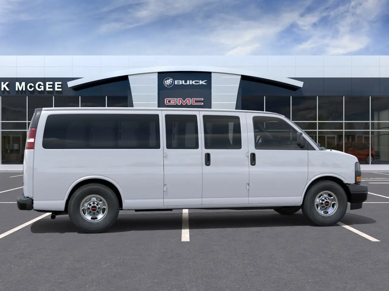 GMC Savana снимка GMC Savana