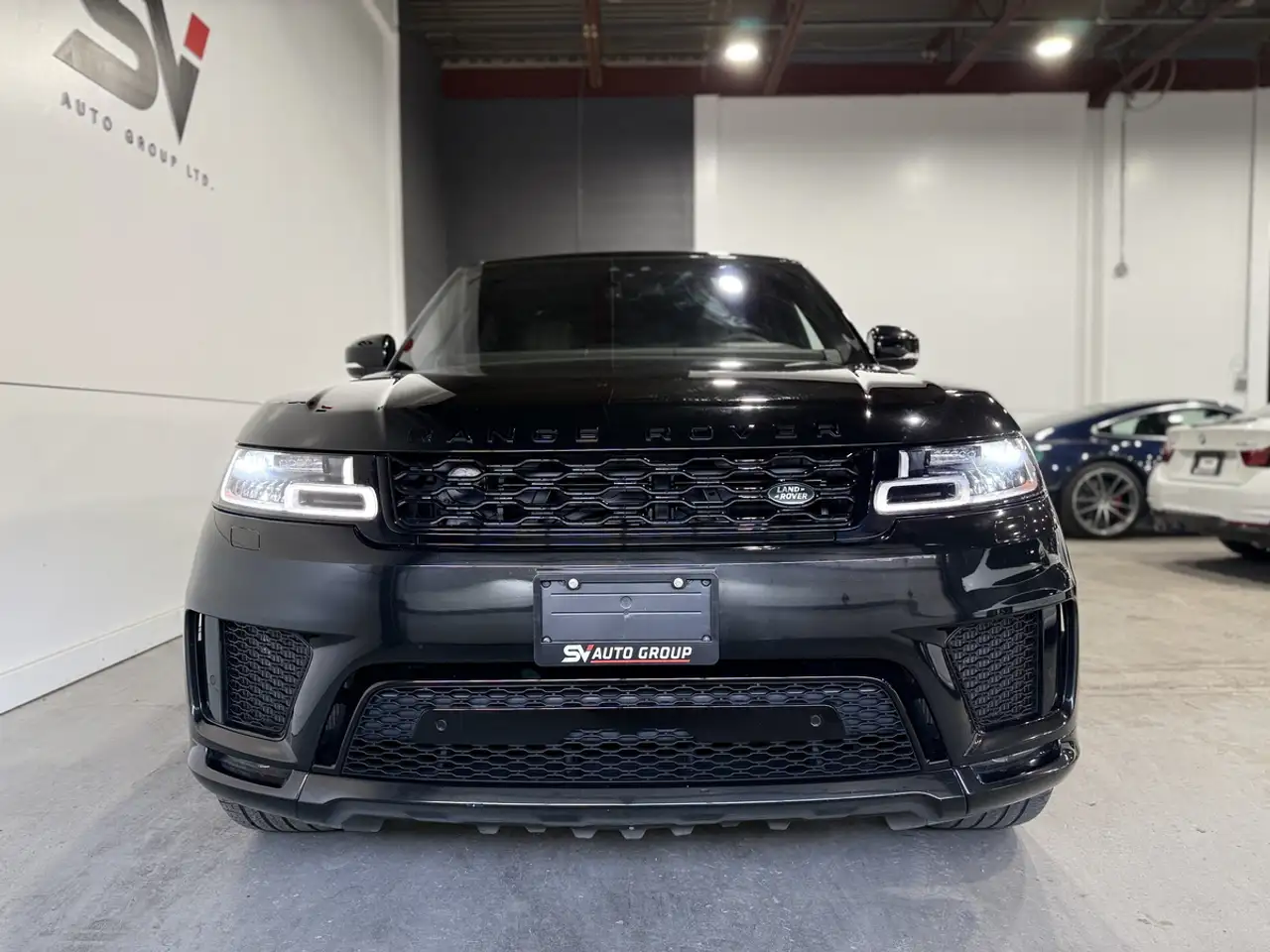 Land Rover Range Rover Sport снимка Land Rover Range Rover Sport