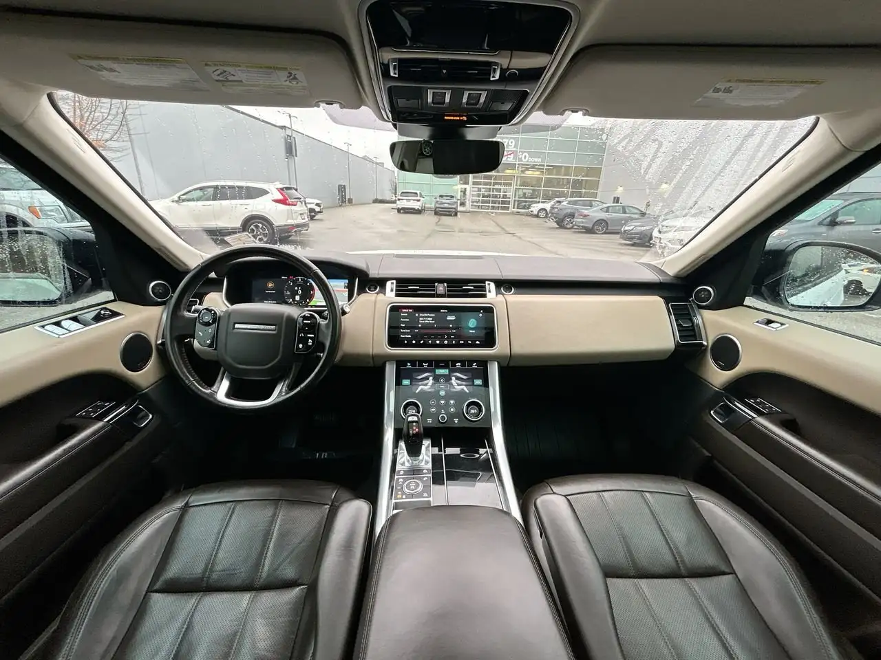 Land Rover Range Rover Sport снимка Land Rover Range Rover Sport