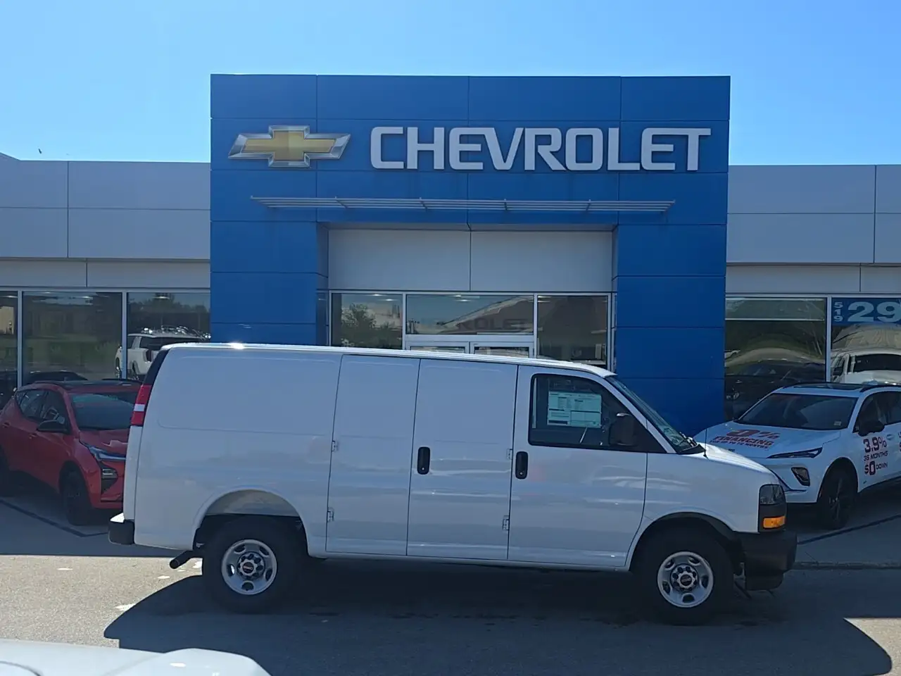 GMC Savana photo GMC Savana