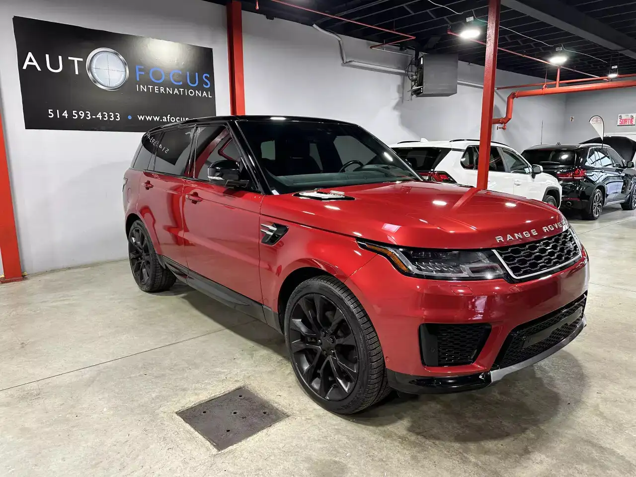 Land Rover Range Rover Sport снимка Land Rover Range Rover Sport