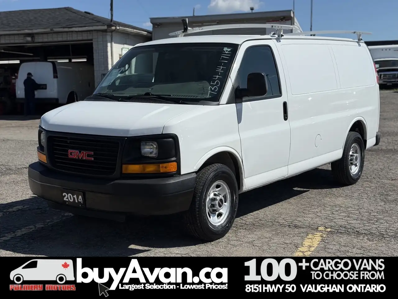 GMC Savana photo GMC Savana