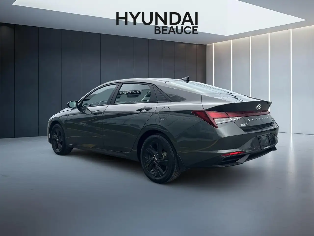Hyundai ELANTRA снимка Hyundai ELANTRA