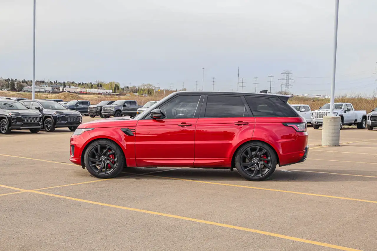 Land Rover Range Rover Sport снимка Land Rover Range Rover Sport