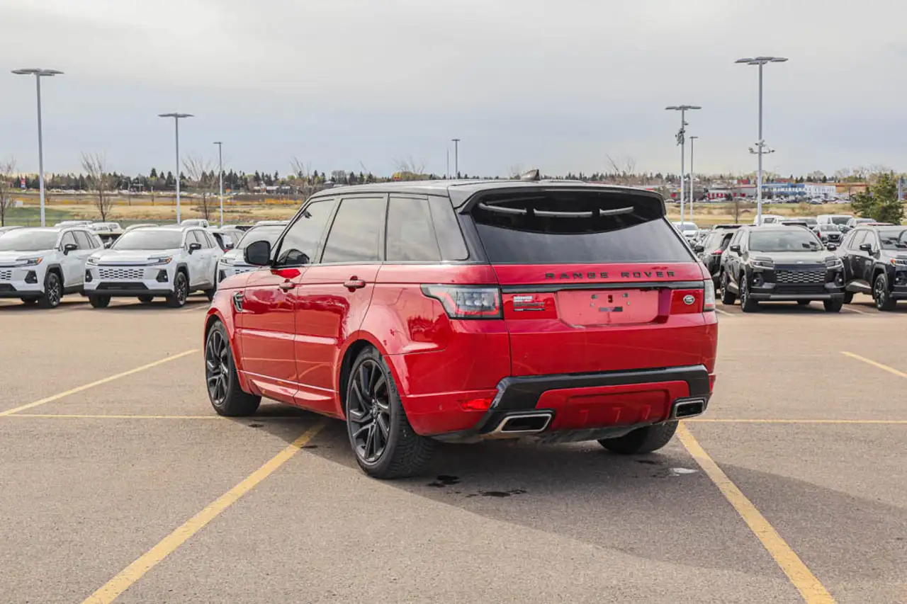 Land Rover Range Rover Sport снимка Land Rover Range Rover Sport