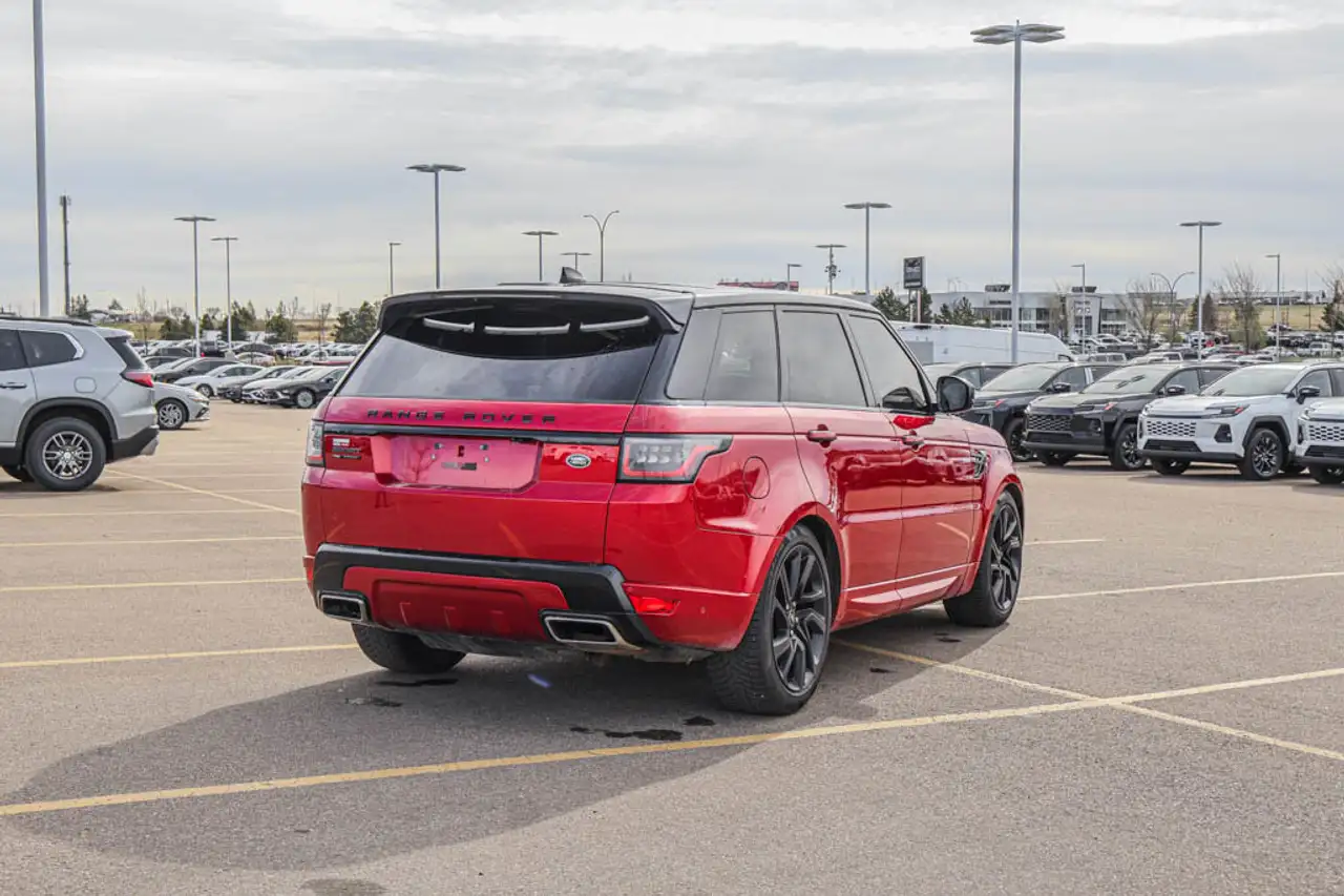 Land Rover Range Rover Sport снимка Land Rover Range Rover Sport