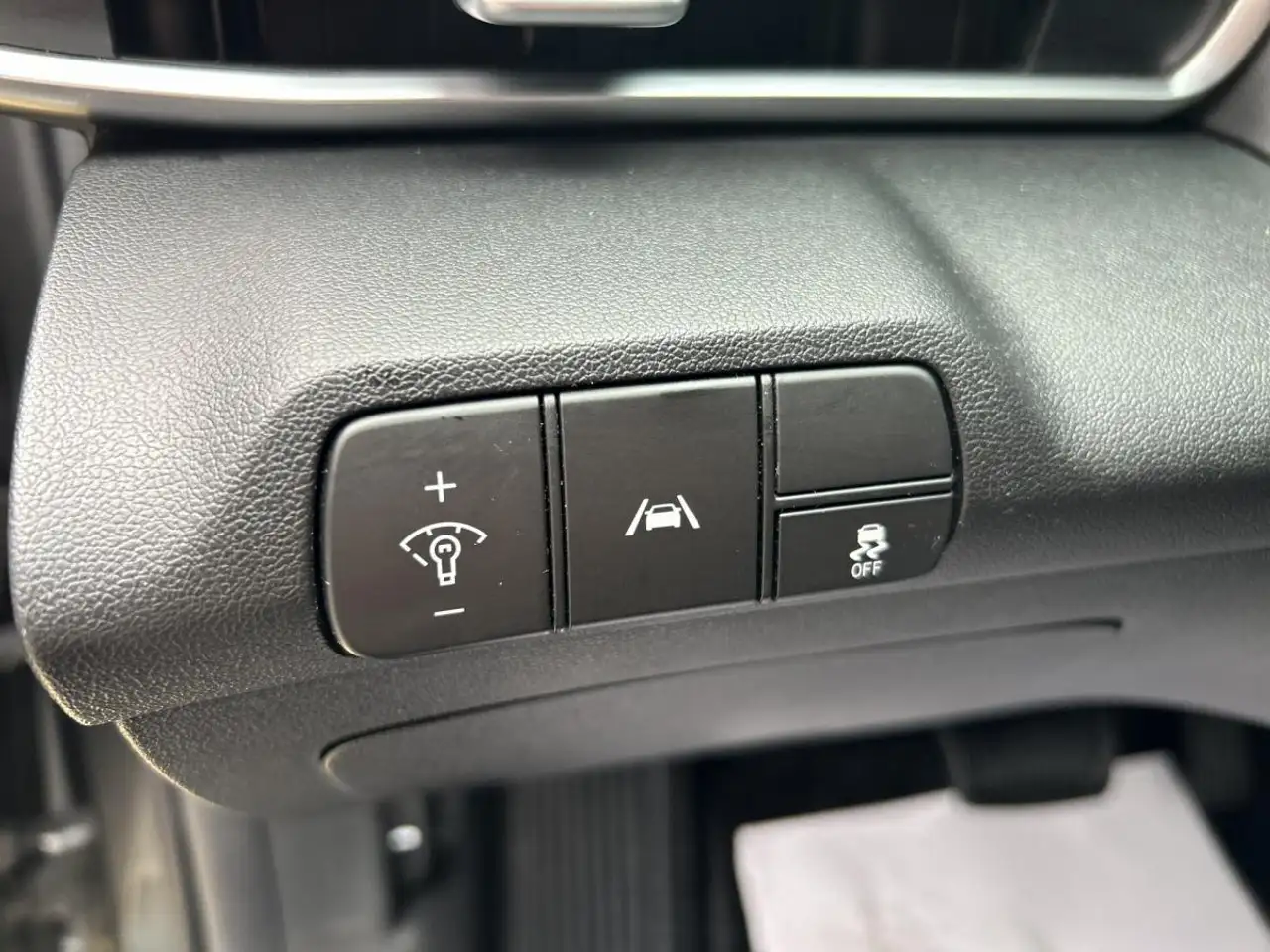 Hyundai ELANTRA снимка Hyundai ELANTRA