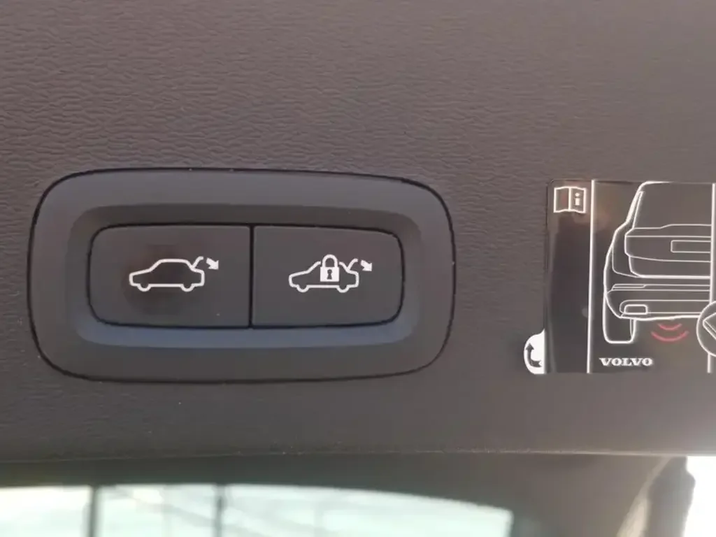 Volvo XC40 снимка Volvo XC40