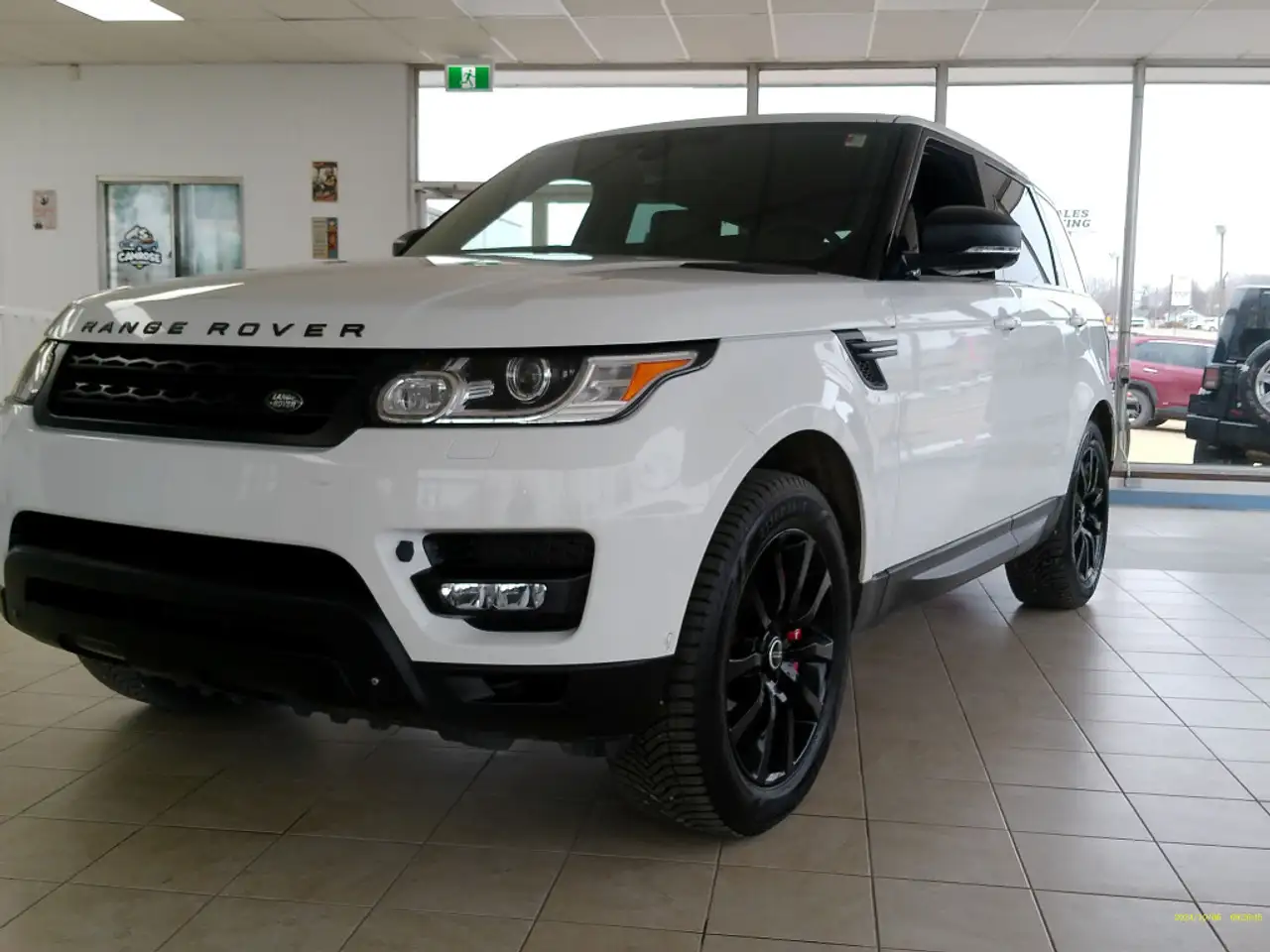 Land Rover Range Rover Sport снимка Land Rover Range Rover Sport
