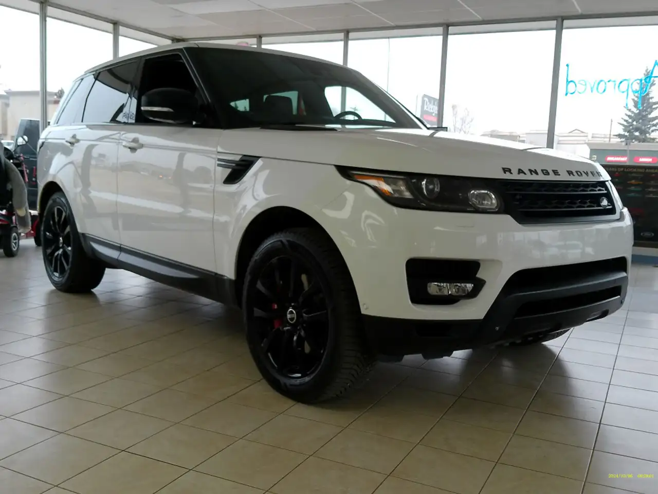 Land Rover Range Rover Sport снимка Land Rover Range Rover Sport