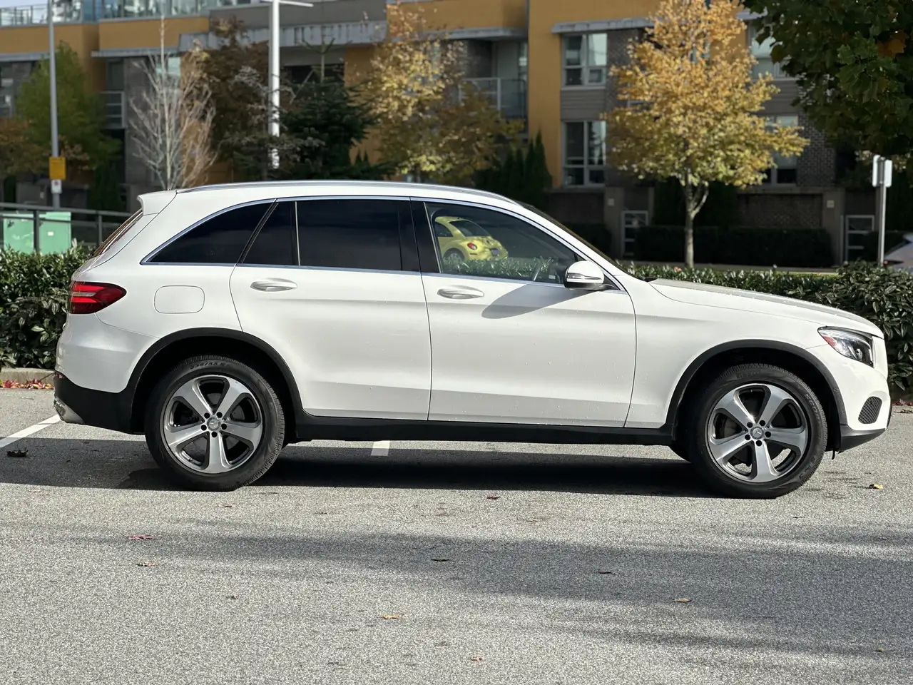 Mercedes-Benz GLC снимка Mercedes-Benz GLC
