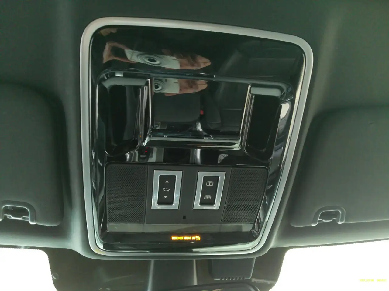 Land Rover Range Rover Sport снимка Land Rover Range Rover Sport