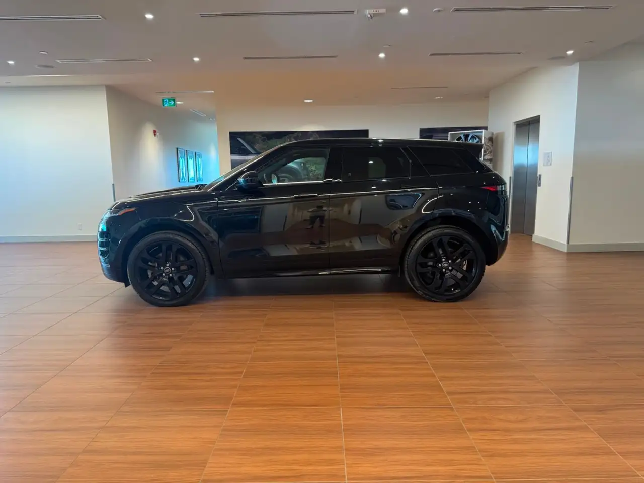 Land Rover Range Rover Evoque снимка Land Rover Range Rover Evoque