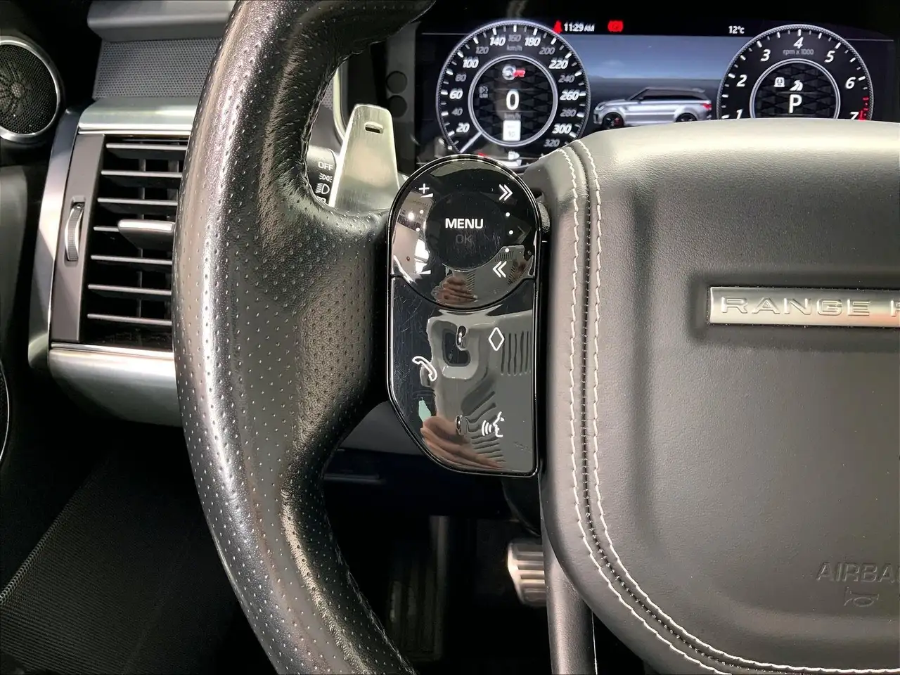 Land Rover Range Rover Sport снимка Land Rover Range Rover Sport