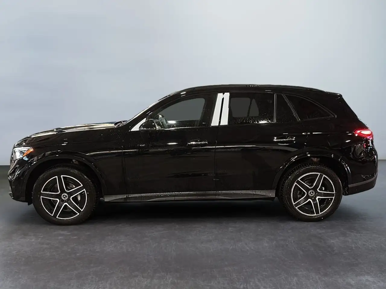 Mercedes-Benz GLC photo Mercedes-Benz GLC