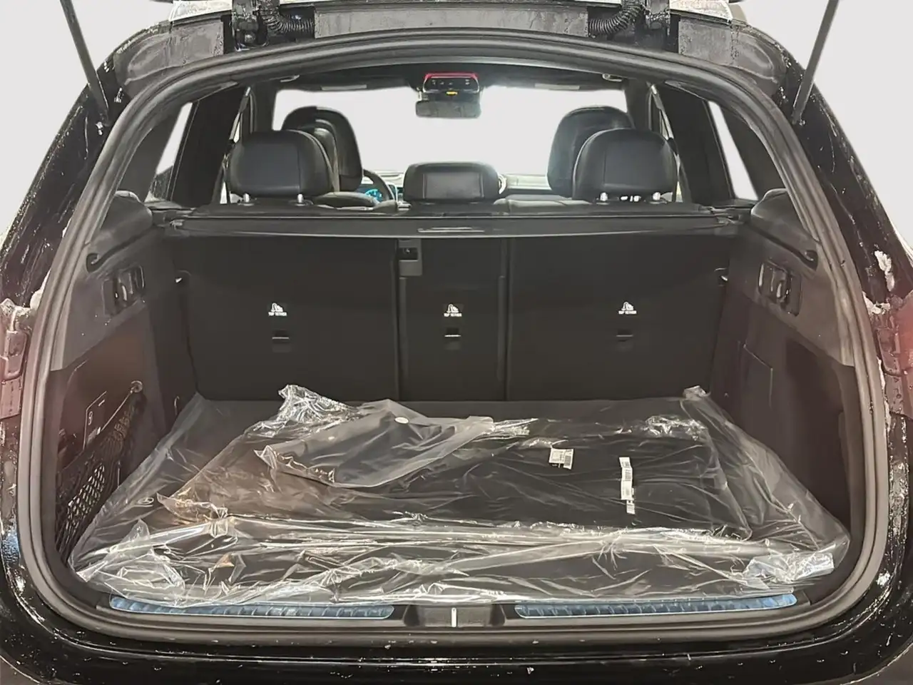 Mercedes-Benz GLC photo Mercedes-Benz GLC