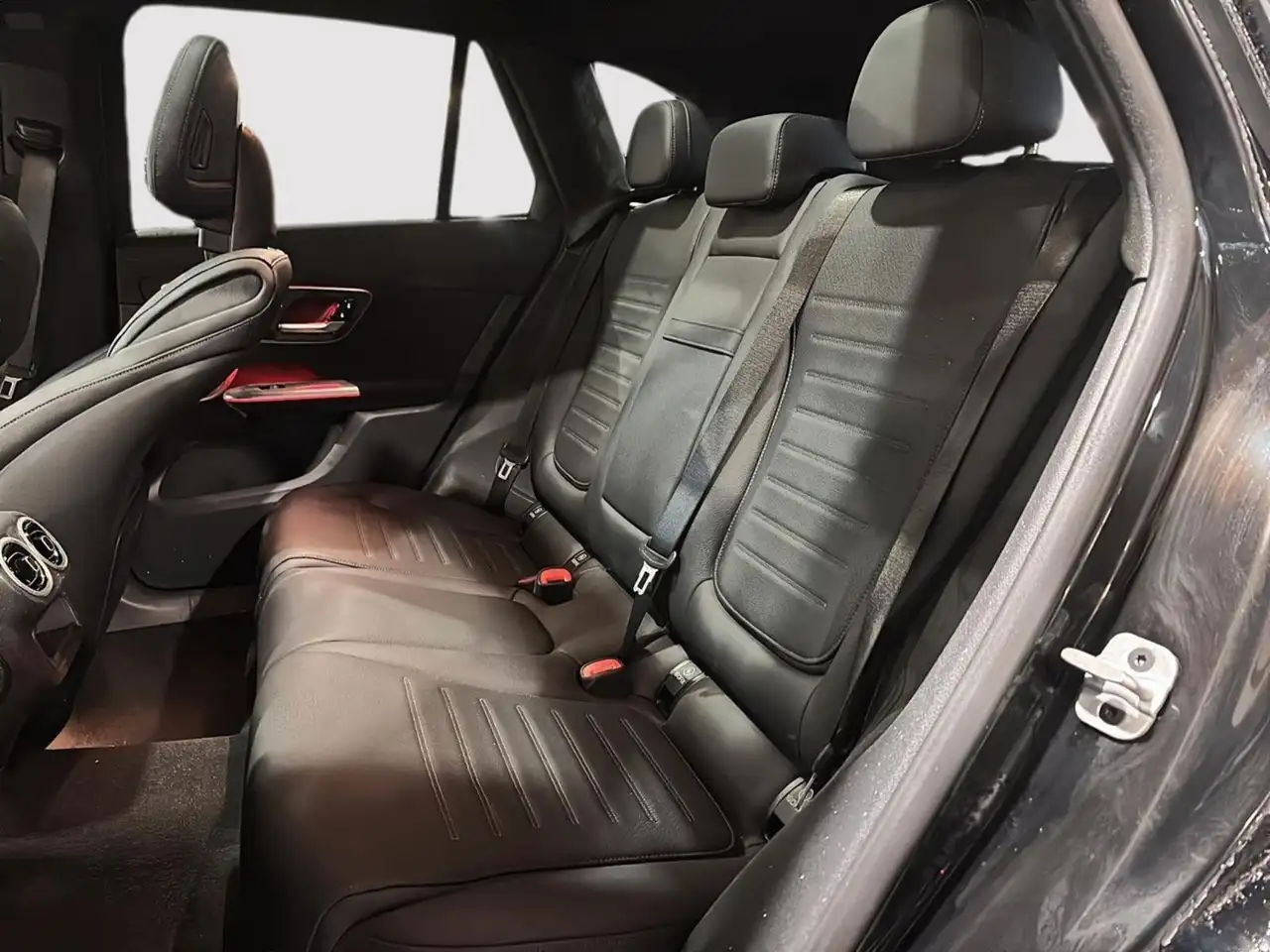 Mercedes-Benz GLC photo Mercedes-Benz GLC