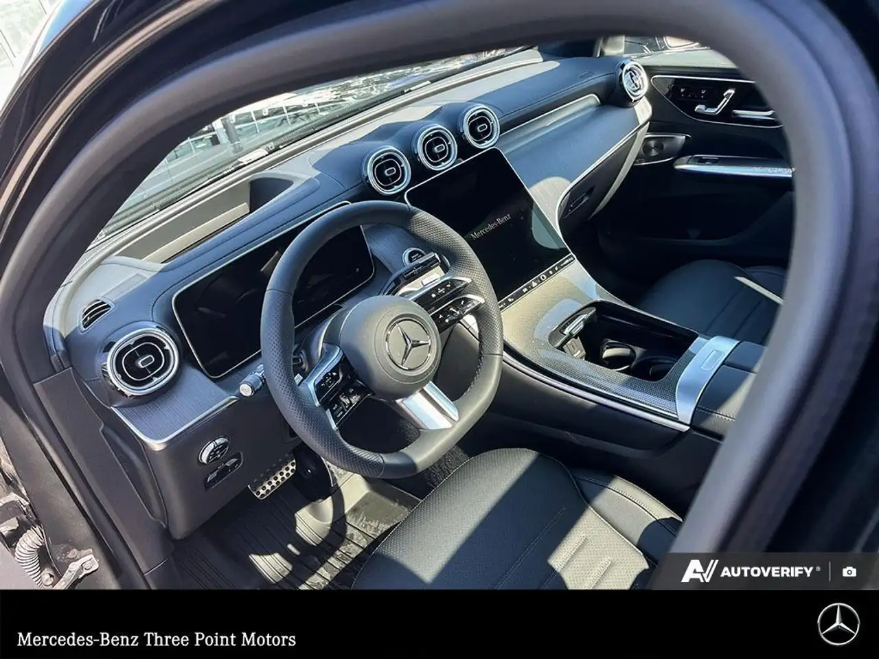 Mercedes-Benz GLC снимка Mercedes-Benz GLC