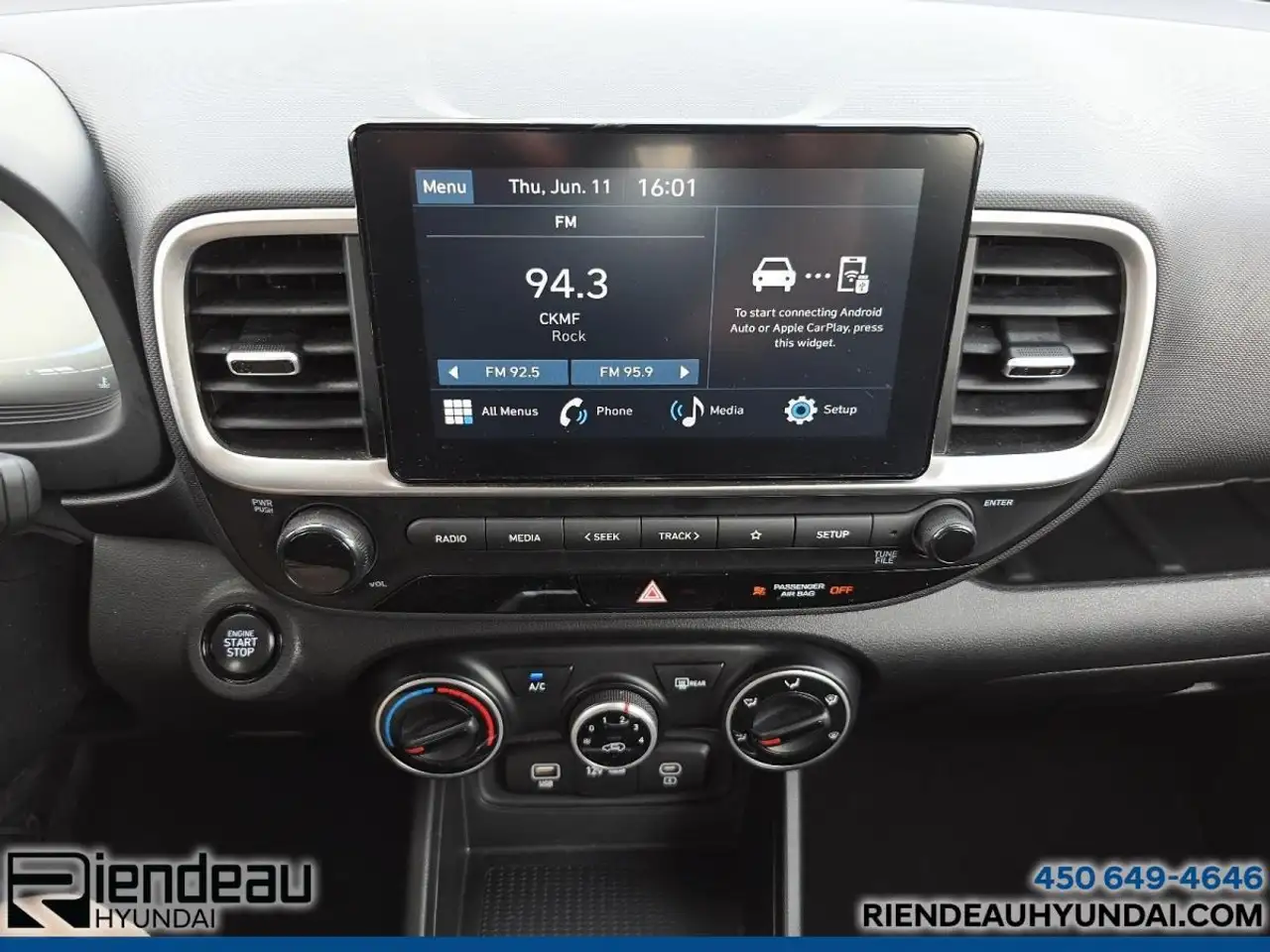 Hyundai Venue photo Hyundai Venue