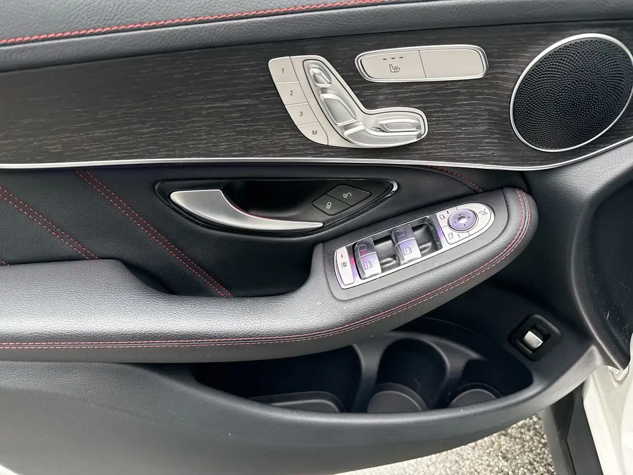 Mercedes-Benz GLC fotografie Mercedes-Benz GLC