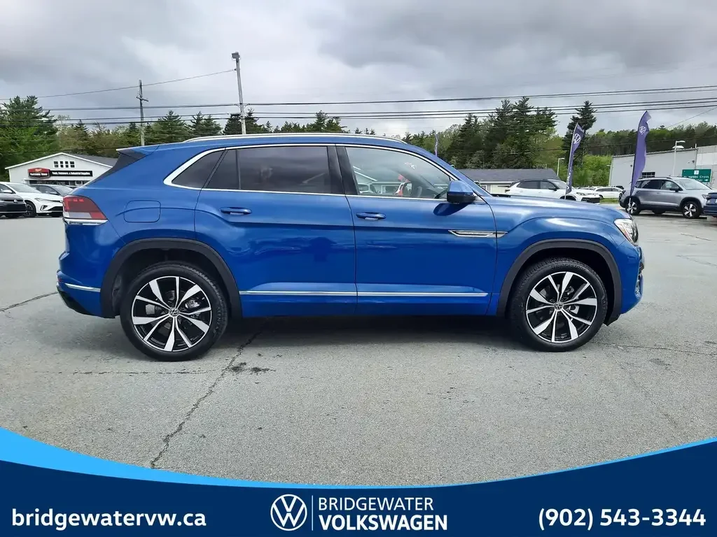 Volkswagen Atlas photo Volkswagen Atlas